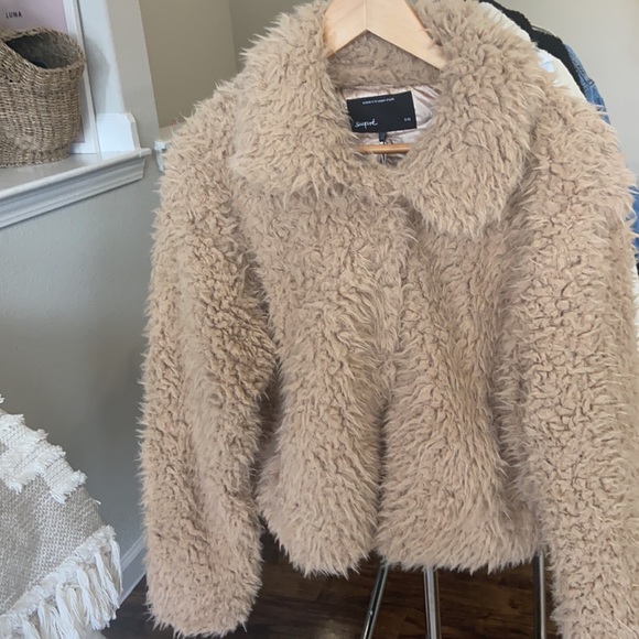 Teddy Jacket - Picture 2 of 4